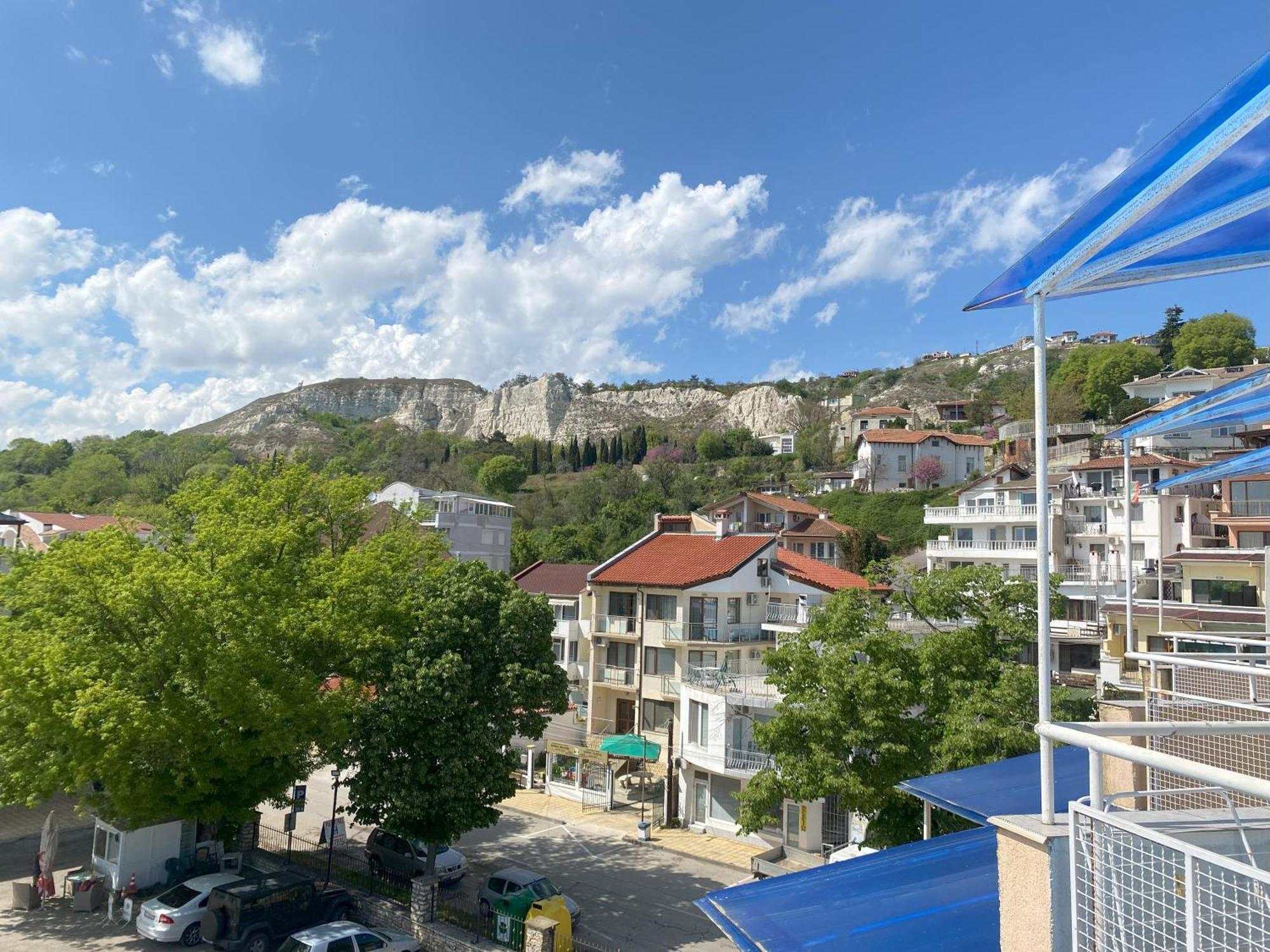 Lotos Hotel Балчик Экстерьер фото