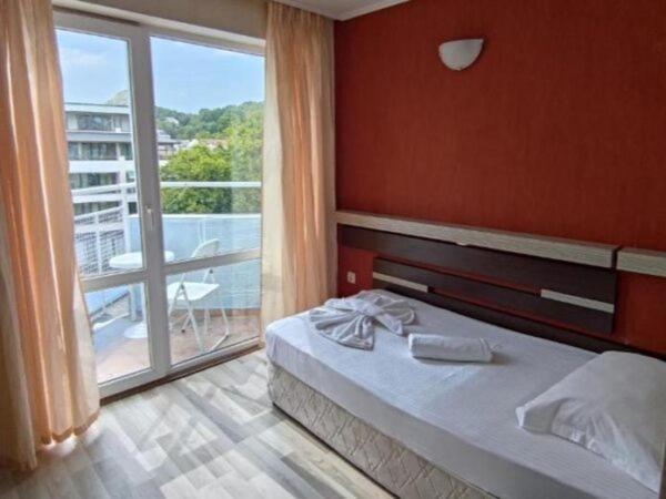 Lotos Hotel Балчик Экстерьер фото